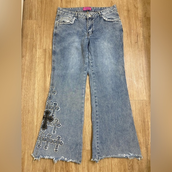 Telepatia Denim - Light Blue Wide Leg Jeans with Cross Appliqué